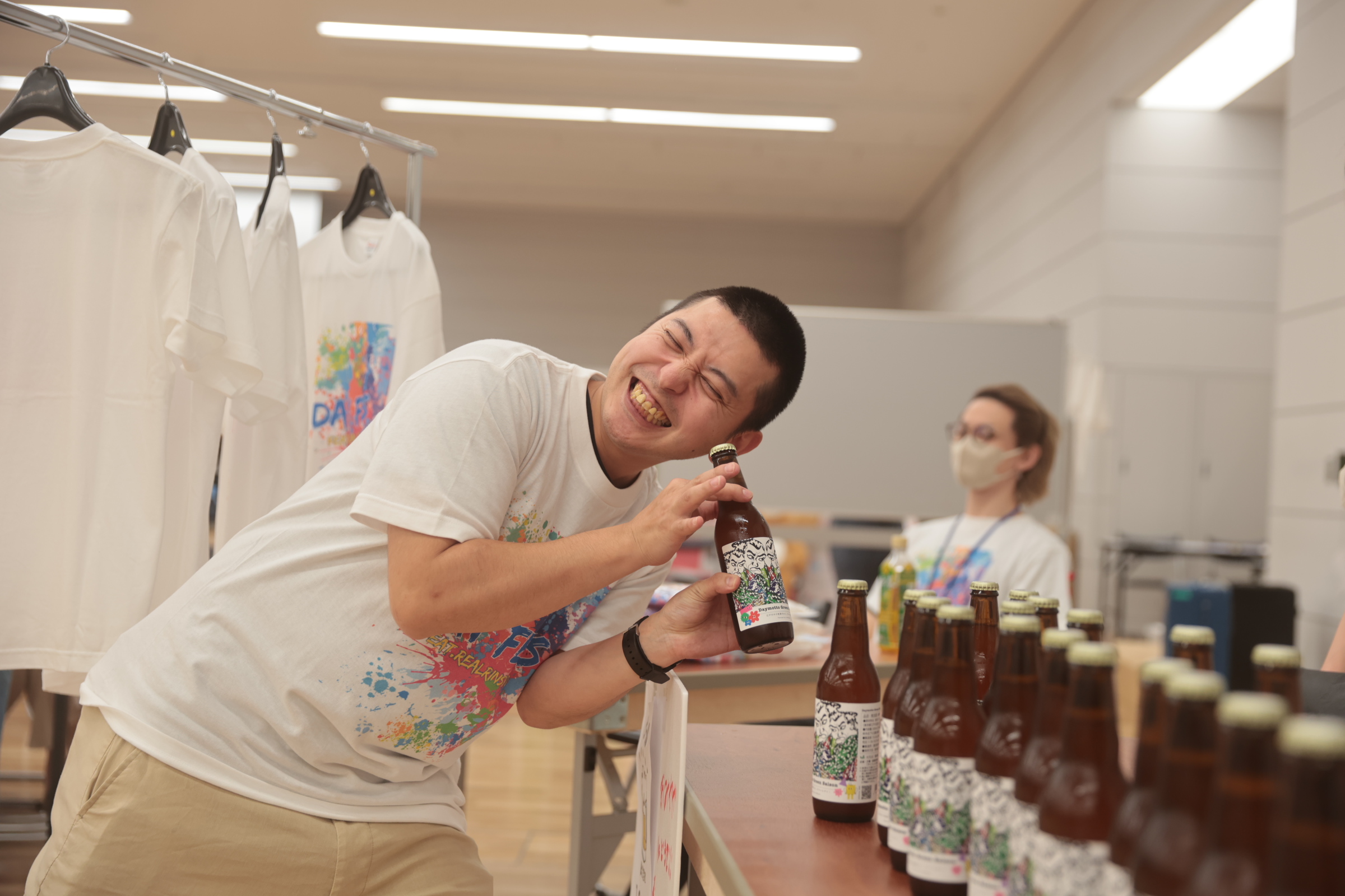 飲食・交流スペース